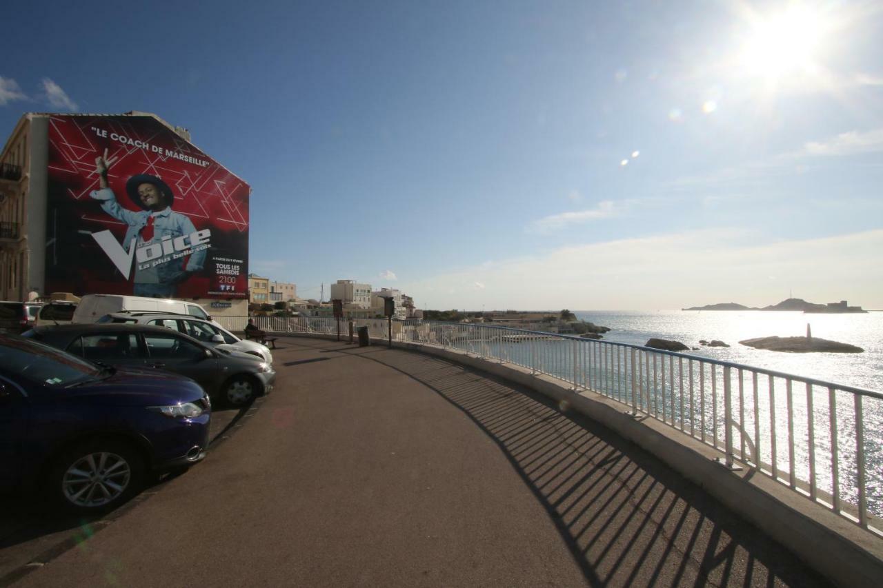 Stud Terras Ville Corniche 2 Pers Stat Gratuit Rue Modif Suivt Possib Et Accord Exclusif Marseilles Exterior foto
